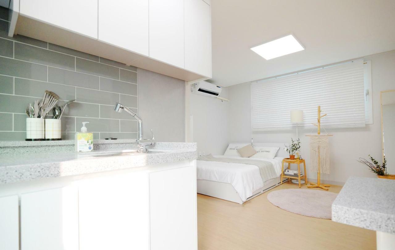 H House Yeonnam Lejlighed Seoul Eksteriør billede